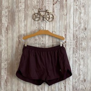 Tracksmith womens session shorts